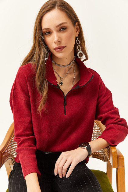 Woman's Burgundy Zippered Stand Collar Raised Sweatshirt
