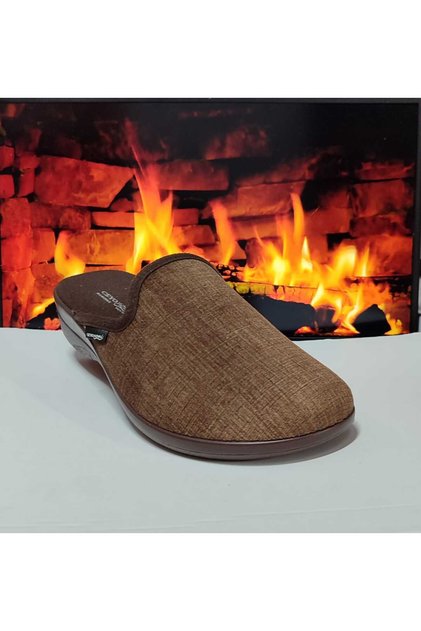 Kadın Ev Terliği Polar Kumaş Malzeme Hafif Topuklu Ortopedik Model
