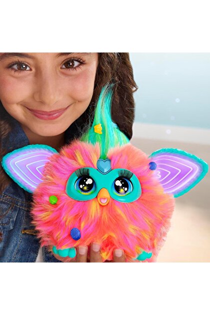 Hasbro Furby Interaktif Oyuncak Arkadaş, Dans Et! Konuş! Şarkı