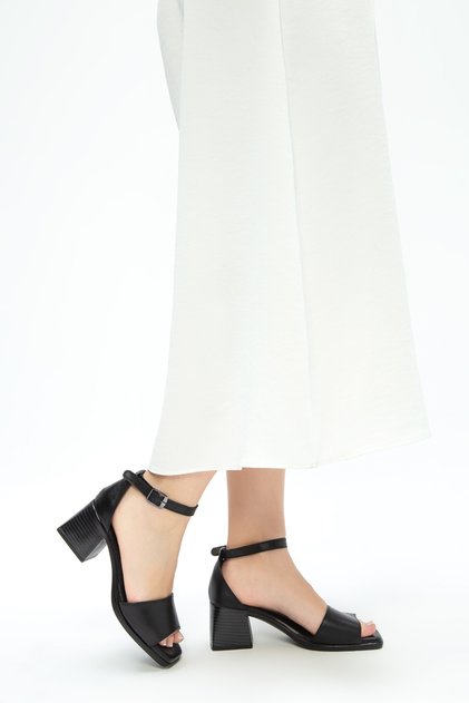 Women's Vegan Heeled Sandals 838 403 Bn Sndlt Y23