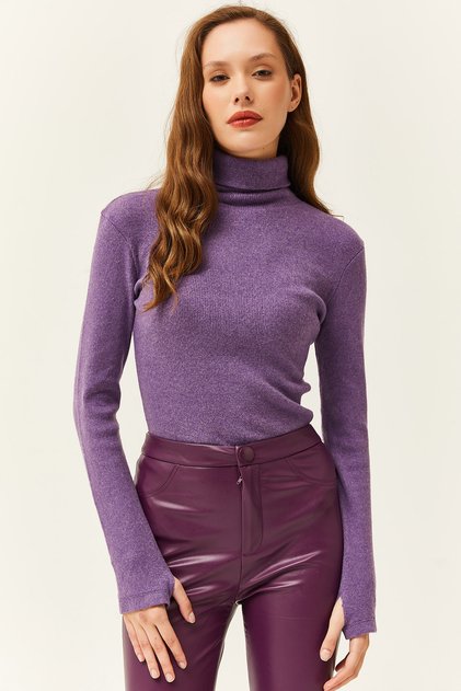 Women's Purple Turtleneck Finger Detailed Lycra Blouse BLZ-19001644