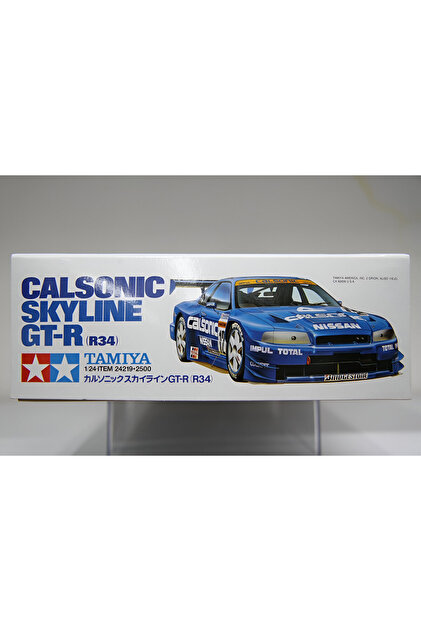 TAMIYA 1/24 Nissan Calsonic GT-R (R34) Plastik Araba Maket Kiti