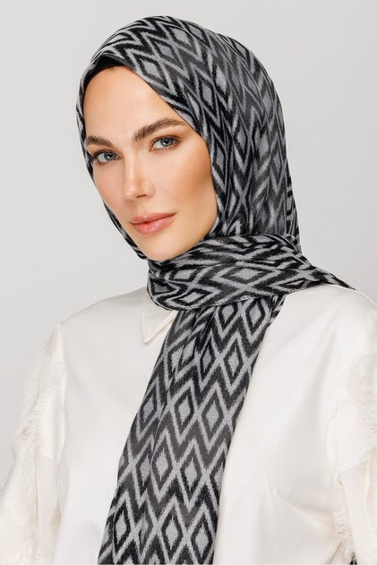 Tile Pattern Shiny Jacquard Shawl