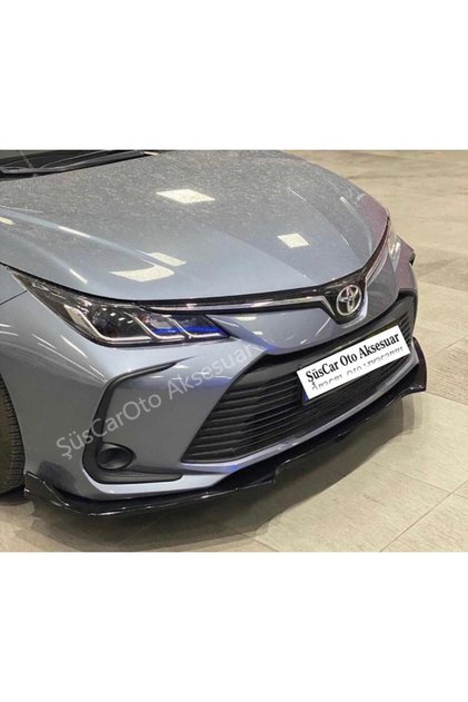Toyota Corolla Esnek 3 Parça ABS Lip Piano Black Flaplı Kanatlı