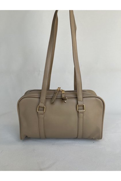 Equivalent Mink Strap Hand and Shoulder Bag Zippered Women's Handbag with Buckle Detail Stylish Sports
