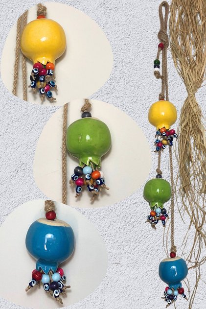 Seramik 3'lü Renkli Nar Figürü Nazar Boncukları Ile Süslenmiş Bolluk Ve Bereket Objesi Parlak Noel