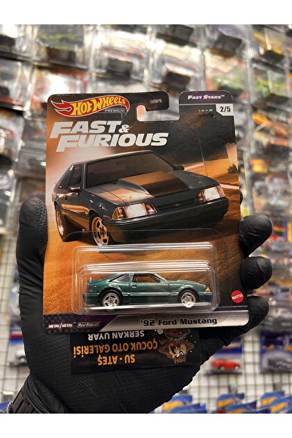HOT WHEELS premium 92' Ford Mustang (1.64 ölçek) - Fiyatı, Yorumları