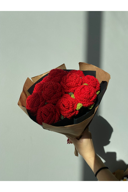 Çiçek Handmade Ölümsüz Kırmızı Gül Buketi - Gül Örgü Çiçek Buketi