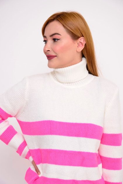 Women's Knitwear Sweater with Neck Stripes