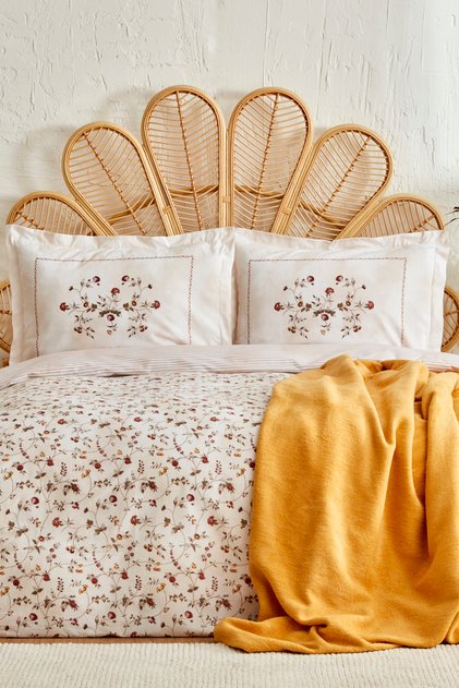 Mita Burgundy Double Duvet Cover Cotton Blanket Set