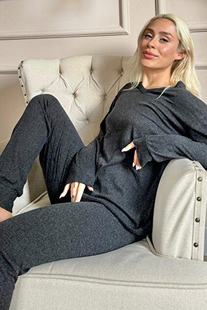 Pijamaevi Langrmliges Damen-Pyjama-Set aus schwarzem Bambus- Trendyol