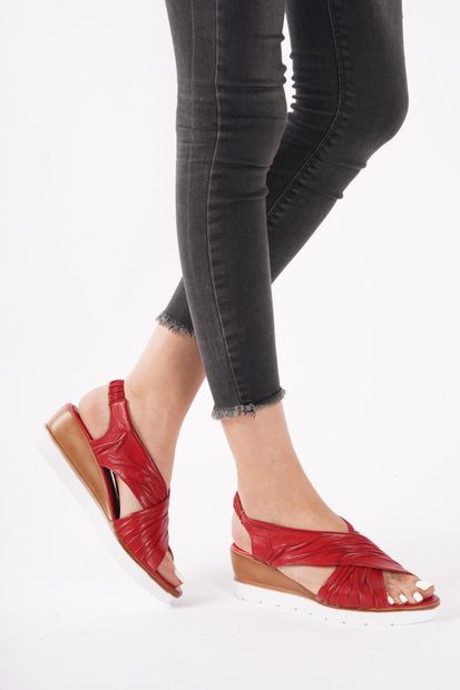 RİKEL DERİ Kadın Kırmızı Hakiki Deri Dolgu Topuklu Sandalet Kp-2104 - 1