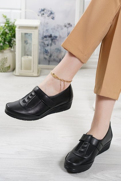 Women's Black Orthopedic Mother Shoes