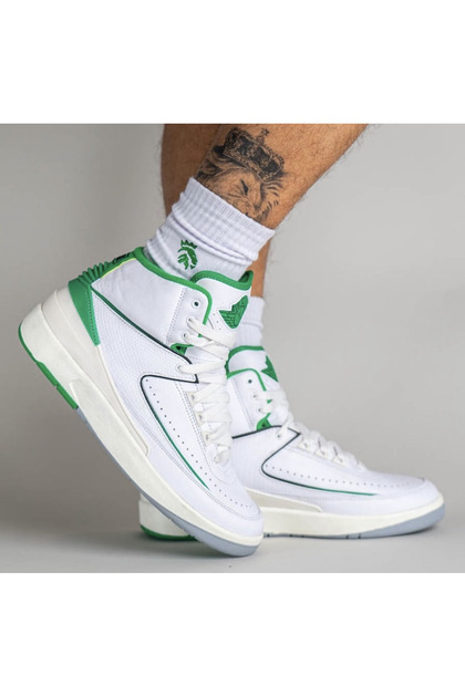 【美品】AIR JORDAN 2 RETRO 27.5 Nike Air Jordan 2 Retro Lucky Green - Fiyatı, Yorumları