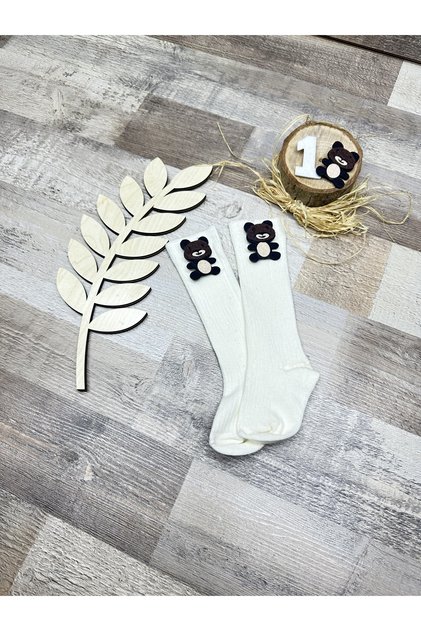 Below-the-knee baby socks with teddy bear figure and teddy bear -1 year old figure set