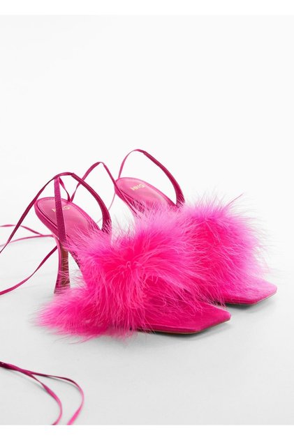 Feather Detailed Sandals