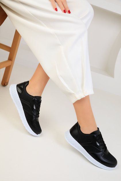 Women's Black Sneakers 17166