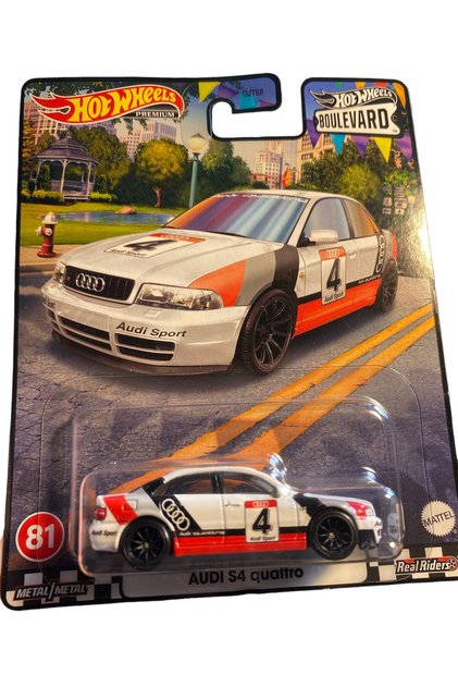 AUDI S4 QUATTRO Boulevard 1:64 Ölçek Hotwheels Premium