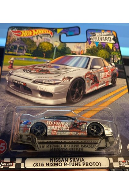 HOT WHEELS NISSAN SILVIA (S15 NISMO R-TUNE PROTO) Boulevard 1:64
