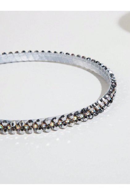 zircon and crystal detailed crown