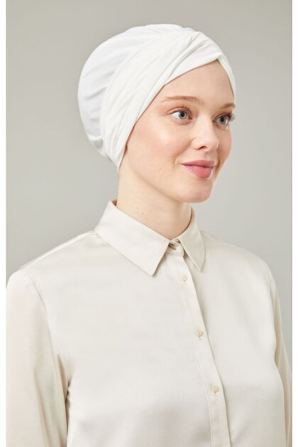 Women's Hijab Wrapped Bonnet Ecru
