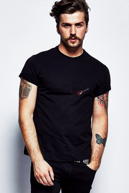Guitar Gibson Printed Black Men's Knitted Tshirt
