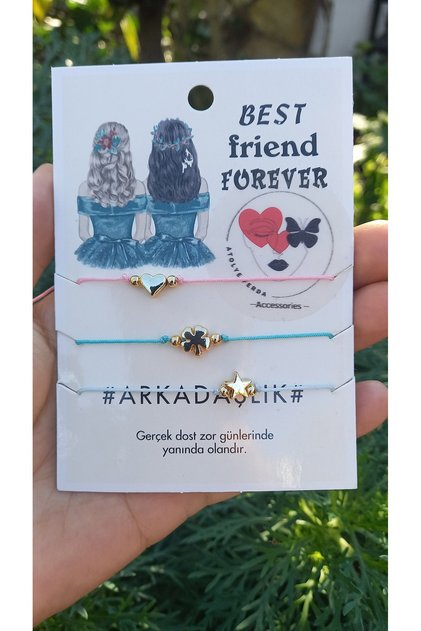 3-Piece Friend Bracelet with Mini Figures