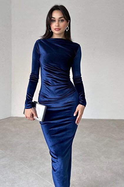 bayansepeti Stretchy Velvet Fabric Gather Detailed Wide Collar Long Sleeve  Midi Length Navy Blue Velvet Dress 3660- Trendyol