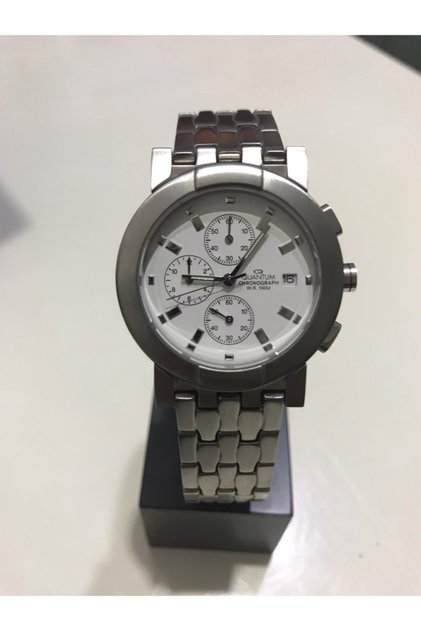 V715 Wrist Watch
