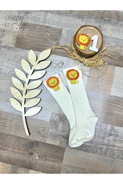 Safari concept baby knee socks with lion