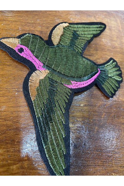 14x19 Cm Yeşil Pembe Uçan Kuş Nakış Işlemeli Aplike Arma Dikiş Hobi Aksesuarı