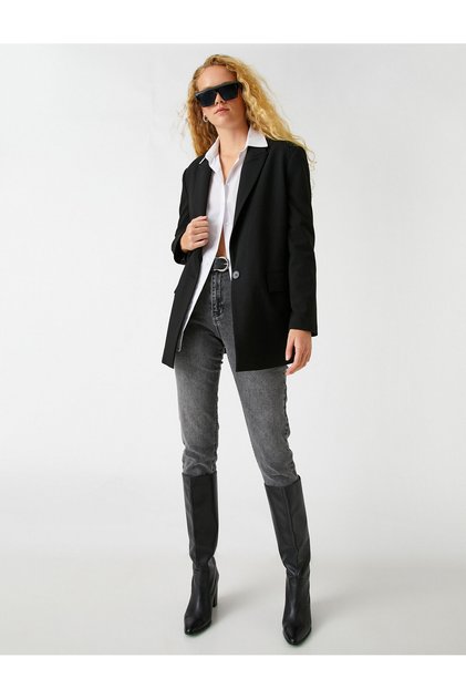 High Waist Jeans Slightly Skinny Leg - Mom Jean