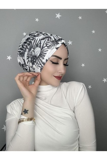 B26 Patterned Drawstring Ready Made Bonnet