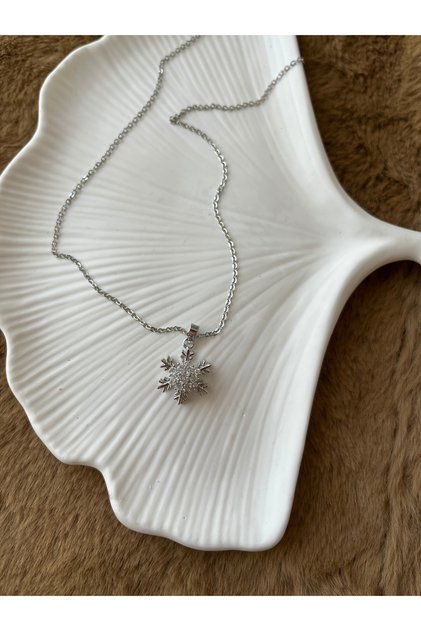 Snowflake Themed Zircon Stone Rotating Steel Necklace