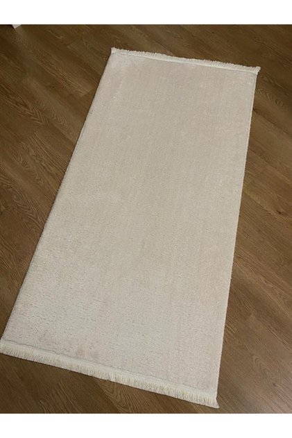 Saçaklı Krem Peluş Post Halı