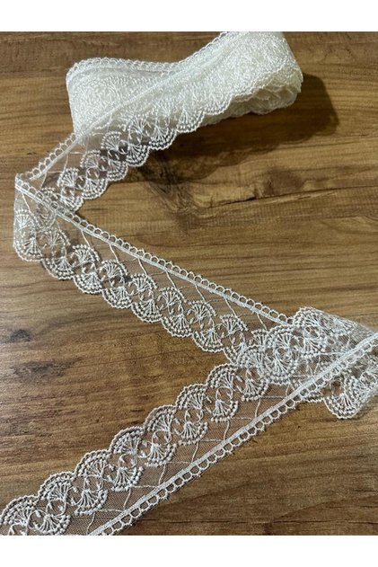 Süpürge Desen Tül Bant 8,5 Mt Ekru Fransız Dantel Sofra Bezi Havlu Kenarı