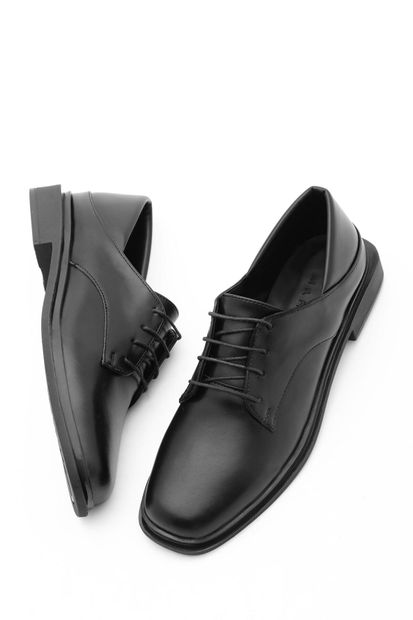 Marjin Kadın Oxford Ayakkabı Küt Burun Bağcıklı Maskülen Günlük Ayakkabı Rilen siyah - 2