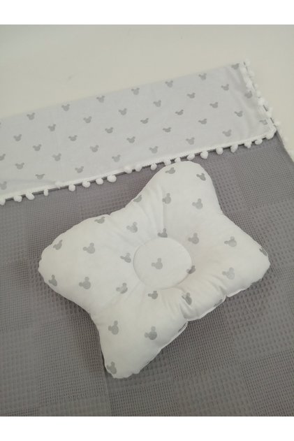 orthopedic pillow and Blanket