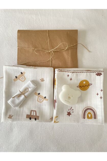 Double Muslin Blanket with Bath Sponge and Handkerchief Gift / Muslin Cloth / Muslin Blanket
