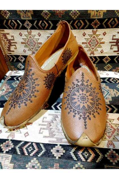 Yemeni Sandal Laser Mdel Ottoman Yemeni World Leather Yemeni Brown Color
