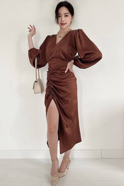 Women's Tan Satin Draped Slit Detailed Balloon Sleeve Plus Size Dress