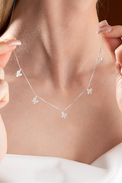 925 Ayar Gümüş Rodyum Zirkon Taşlı Şans Kelebek Kolye