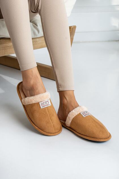 Unisex Furry Home Slippers Guest Slippers