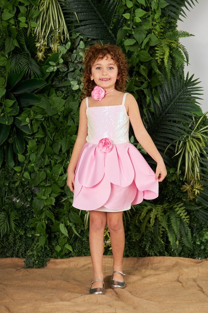 Flower girl dress with pink roses