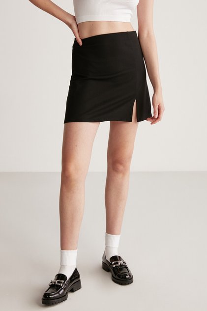 Freıda Women's Knitted Interlock Slit Detailed Mini Black Skirt