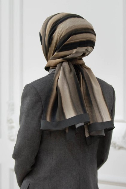 LUXURY MEDINA SILK SHAWL