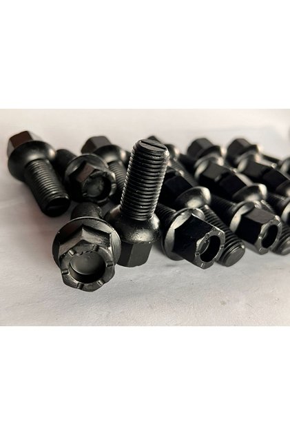 Volkswagen Passat Jetta Golf Cc Bijon SİYAH KAPLAMA 14X1.50 20'li Set Uyumlu