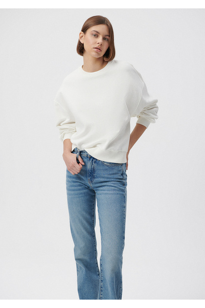 Mavi Bisiklet Yaka Beyaz Basic Sweatshirt 1611769-70057 - Fiyatı
