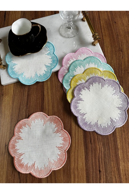 6 Pieces of Shiny Model Colorful Embroidered Cocktail Presentation Napkins