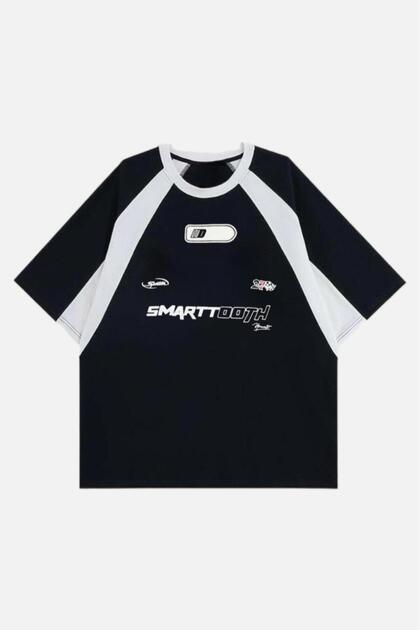 Black Unisex Reglan Y2K Smarttooth T-Shirt